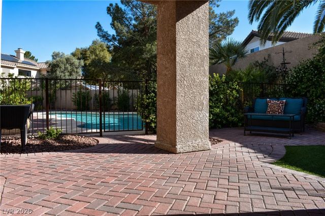 8205 Lucky Charm Court, Las Vegas, NV 89149