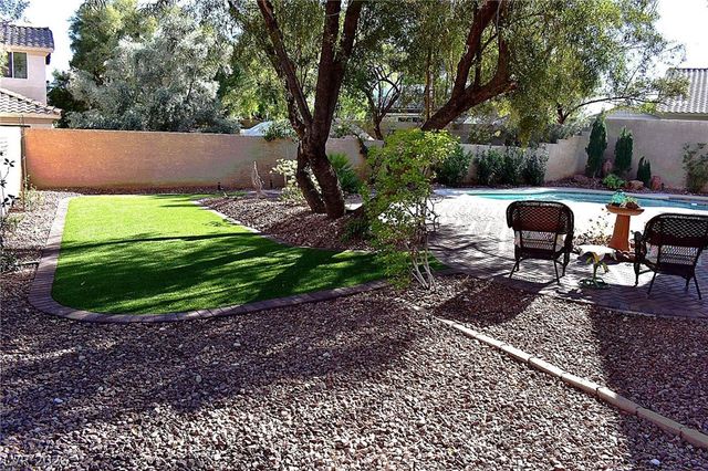 8205 Lucky Charm Court, Las Vegas, NV 89149