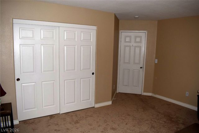 8205 Lucky Charm Court, Las Vegas, NV 89149