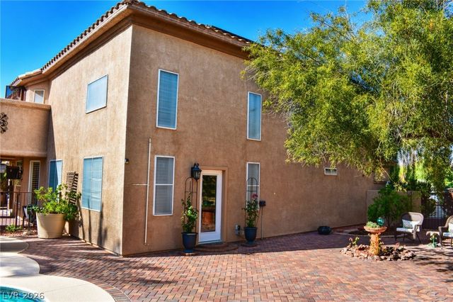 8205 Lucky Charm Court, Las Vegas, NV 89149