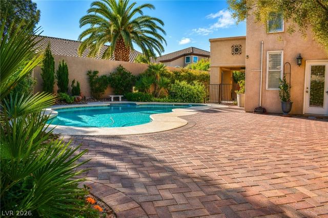 8205 Lucky Charm Court, Las Vegas, NV 89149