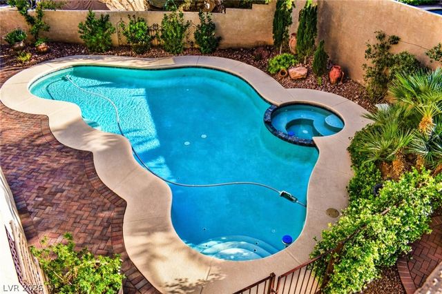 8205 Lucky Charm Court, Las Vegas, NV 89149