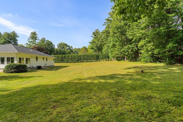 9 Jim Ash Rd, Palmer, MA 01069