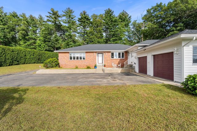 9 Jim Ash Rd, Palmer, MA 01069