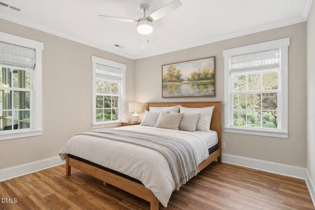 129 E Chestnut Avenue, Wake Forest, NC 27587