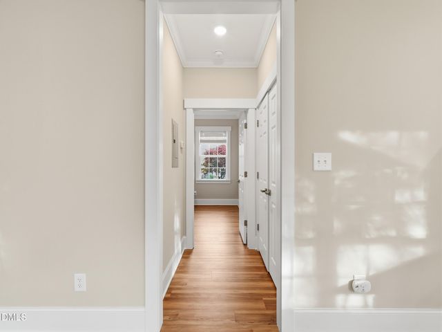 129 E Chestnut Avenue, Wake Forest, NC 27587