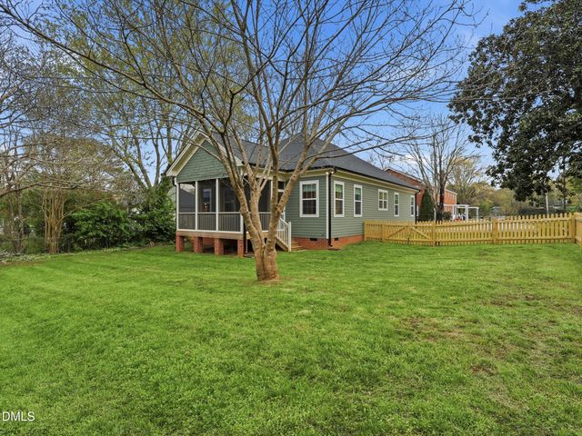 129 E Chestnut Avenue, Wake Forest, NC 27587