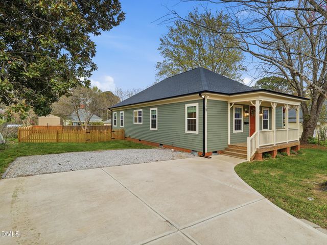 129 E Chestnut Avenue, Wake Forest, NC 27587