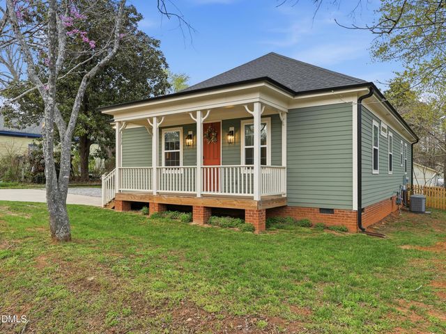 129 E Chestnut Avenue, Wake Forest, NC 27587