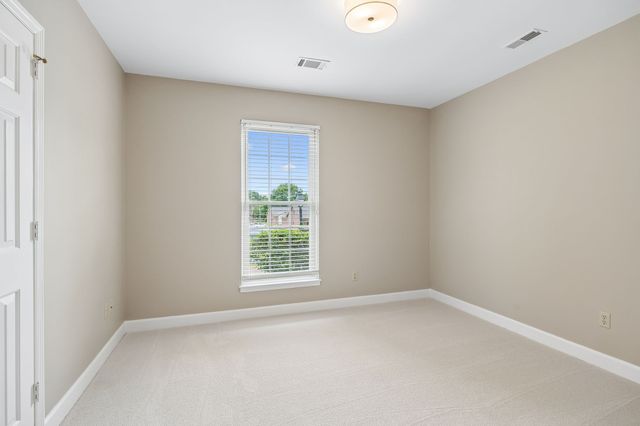 9029 Sawyer Brown Rd, Nashville, TN 37221