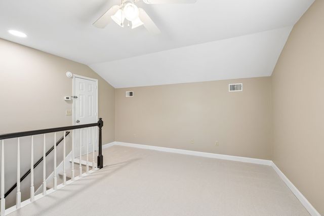 9029 Sawyer Brown Rd, Nashville, TN 37221