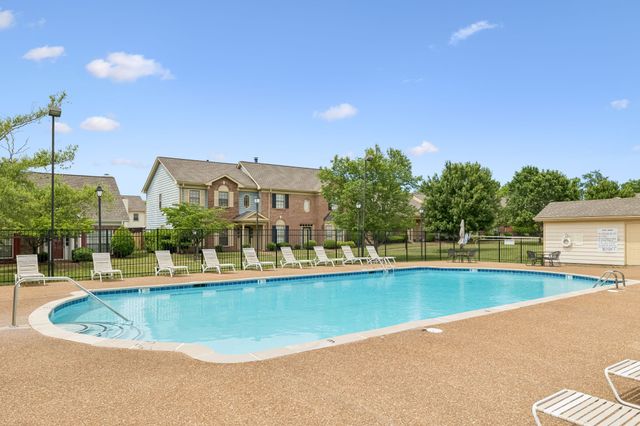 9029 Sawyer Brown Rd, Nashville, TN 37221