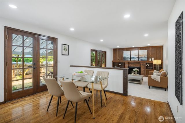 15155 NE 6th Street, Bellevue, WA 98007