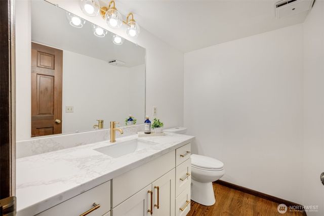 15155 NE 6th Street, Bellevue, WA 98007
