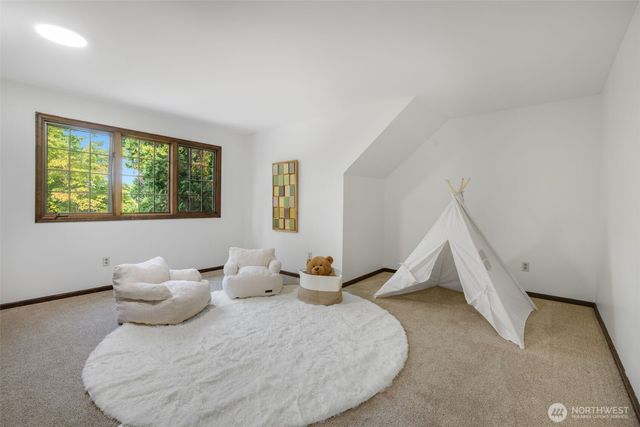 15155 NE 6th Street, Bellevue, WA 98007