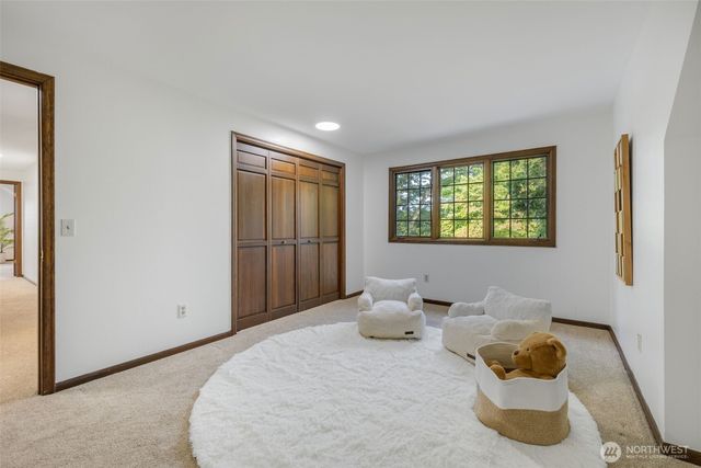 15155 NE 6th Street, Bellevue, WA 98007