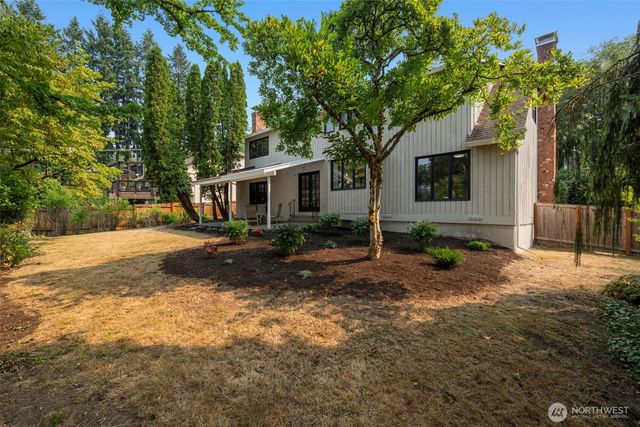 15155 NE 6th Street, Bellevue, WA 98007