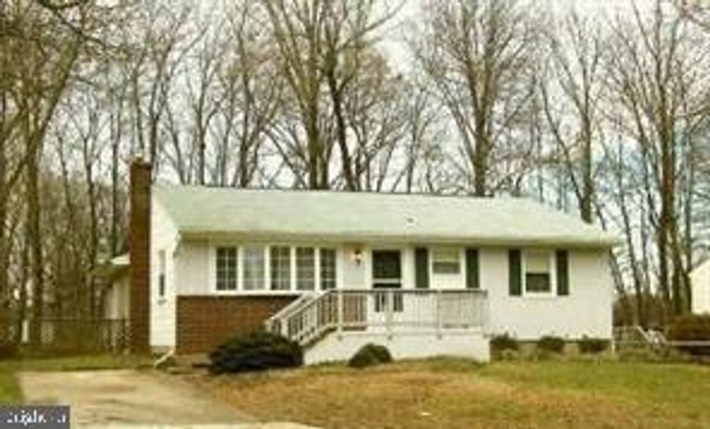 512 COTTAGE ST SW, Vienna, VA 22180