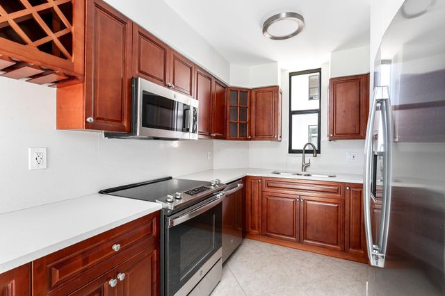 1000 S Ocean Blvd 17G, Pompano Beach, FL 33062