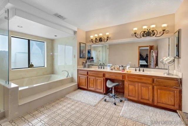 14650 Alkosh Rd, Jamul, CA 91935