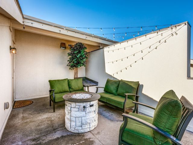 1308 Palm Springs Lane, Dallas, TX 75204