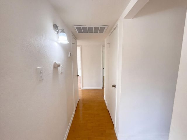6920 Briggs Dr, Sacramento, CA 95828