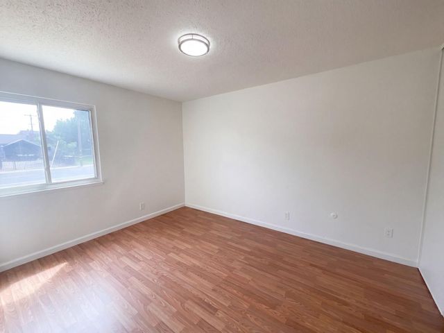 6920 Briggs Dr, Sacramento, CA 95828