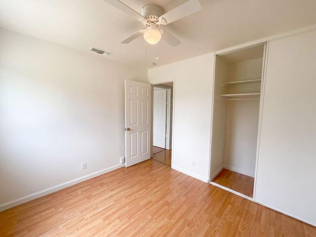 6920 Briggs Dr, Sacramento, CA 95828