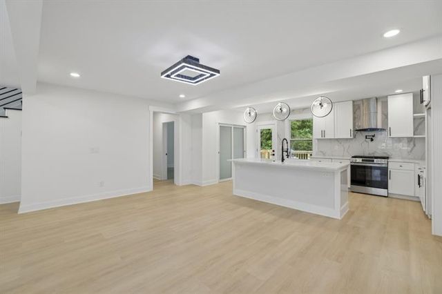 1755 Emerald, Atlanta, GA 30310