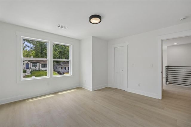 1755 Emerald, Atlanta, GA 30310