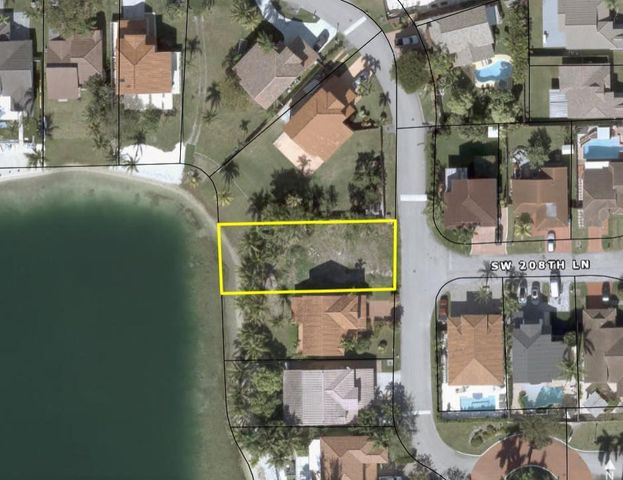 20826 SW 85th Place, Cutler Bay, FL 33189