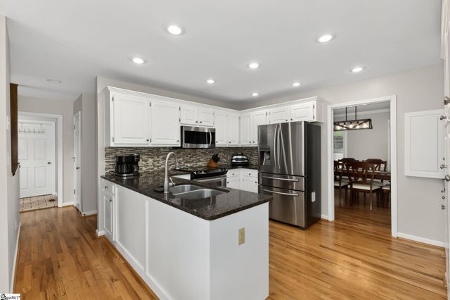 155 Waterford Drive, Inman, SC 29349