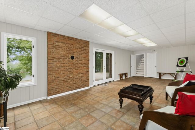 155 Waterford Drive, Inman, SC 29349