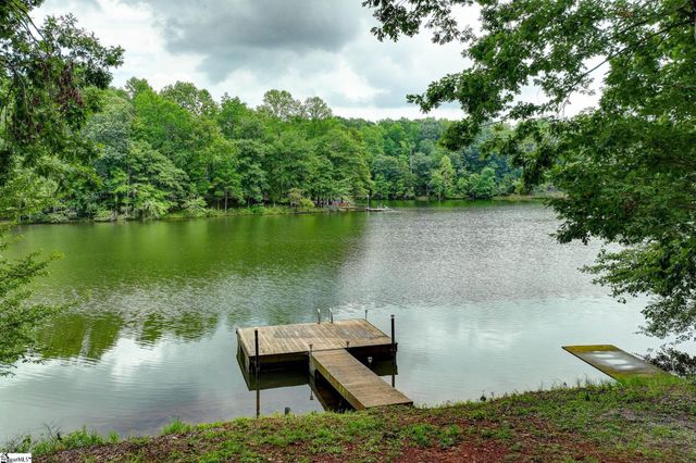 155 Waterford Drive, Inman, SC 29349