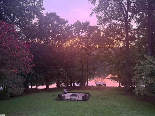 155 Waterford Drive, Inman, SC 29349