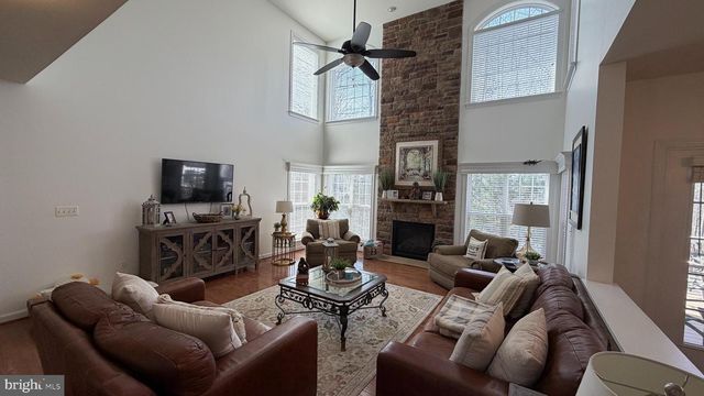 10 DECOY LN, Stafford, VA 22556