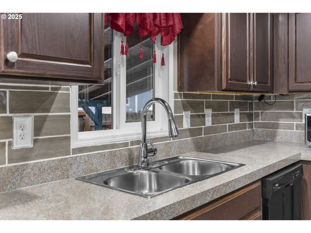 13620 Sw BEEF BEND Rd 97, Tigard, OR 97224