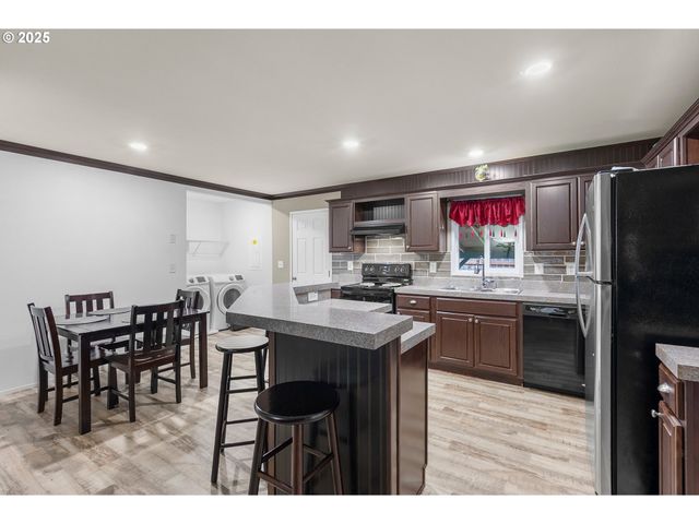 13620 Sw BEEF BEND Rd 97, Tigard, OR 97224