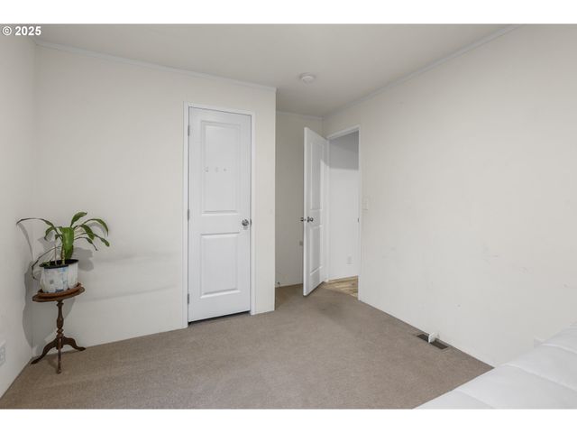 13620 Sw BEEF BEND Rd 97, Tigard, OR 97224