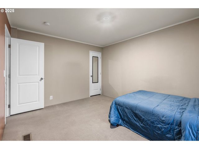 13620 Sw BEEF BEND Rd 97, Tigard, OR 97224