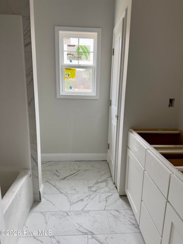 130 Kindletree Lane, Carthage, NC 28327