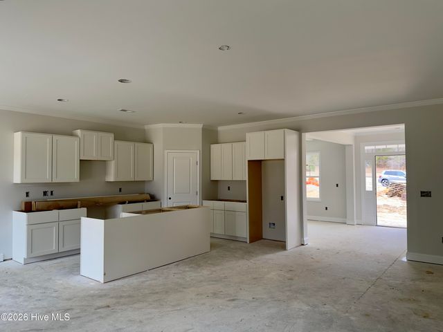 130 Kindletree Lane, Carthage, NC 28327