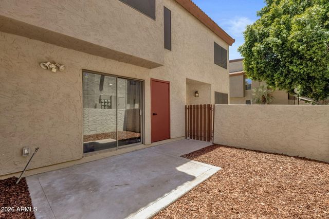 2121 S PENNINGTON -- 21, Mesa, AZ 85202