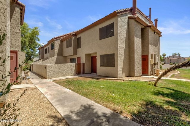 2121 S PENNINGTON -- 21, Mesa, AZ 85202