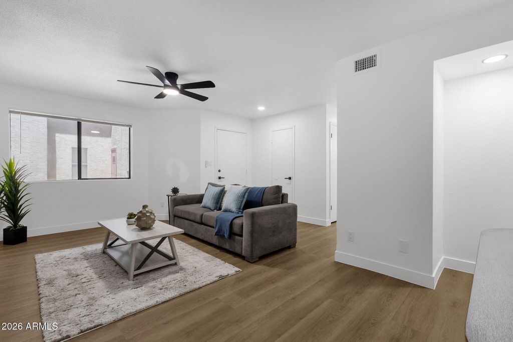 2121 S PENNINGTON -- 21, Mesa, AZ 85202 — photo 4