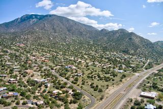 2 Monticello, Albuquerque, NM 87123