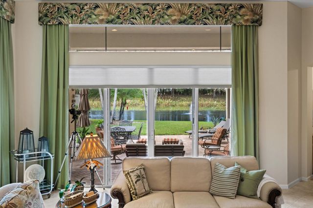 10934 Northgreen Drive, Lake Worth, FL 33449