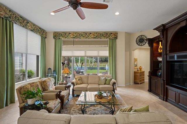 10934 Northgreen Drive, Lake Worth, FL 33449