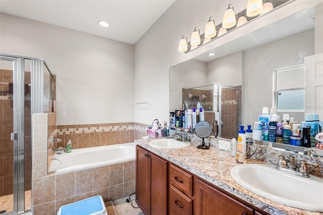 193 LAKE ARIETTA COURT, Auburndale, FL 33823