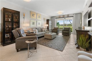 2690 Cypress Trace CIR # 3214, Naples, FL 34119